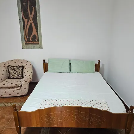 Cheap'n Cosy Lejlighed Tirana